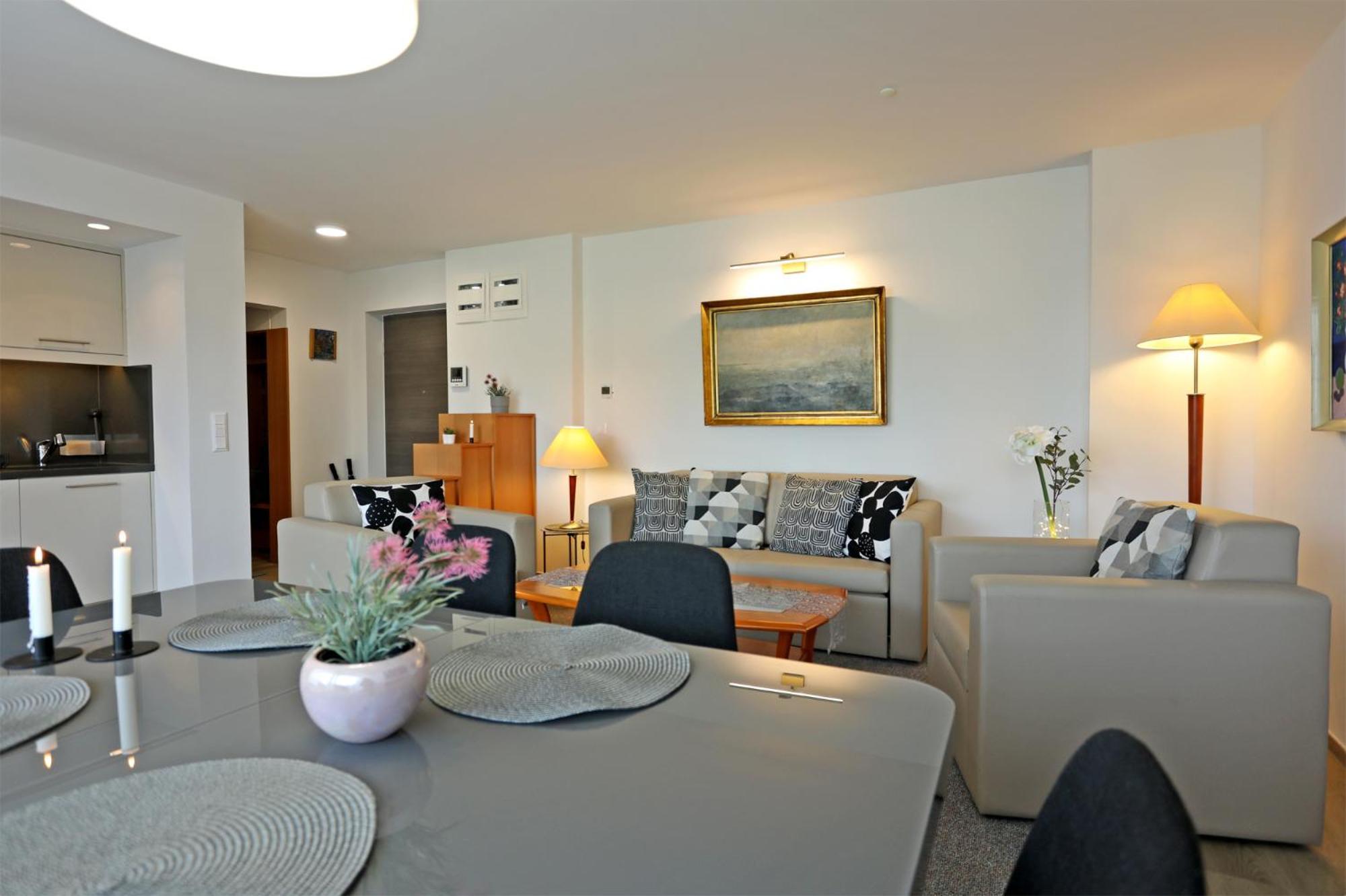 Atrium Apartman Heviz Mit Panoramaterrasse Und Tiefgarage Экстерьер фото